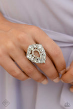 Load image into Gallery viewer, Fiercely 5th Avenue - Complete Trend Blend July '23