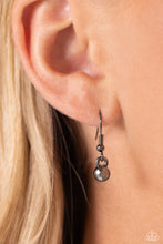 Load image into Gallery viewer, Stellar Showtime - Black