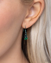 Load image into Gallery viewer, Fond Fashion - Green