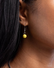 Load image into Gallery viewer, Tasteful Texture - Yellow