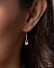 Load image into Gallery viewer, Complete Look - Iridescent Icon & Tourist Twists - Red