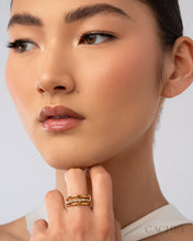 Load image into Gallery viewer, Flicker - 18k Gold