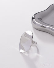 Load image into Gallery viewer, Gleam - Rhodium Size 9