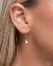 Load image into Gallery viewer, Snowflake Story - Blue