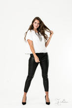 Load image into Gallery viewer, Paparazzi- Defiant - 2020 Zi Collection