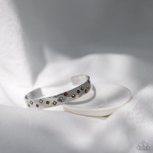 Load image into Gallery viewer, Starburst Shimmer - Orange