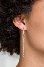 Load image into Gallery viewer, Dauntless Diva - White
