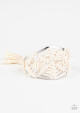 Load image into Gallery viewer, Macrame Mode - White
